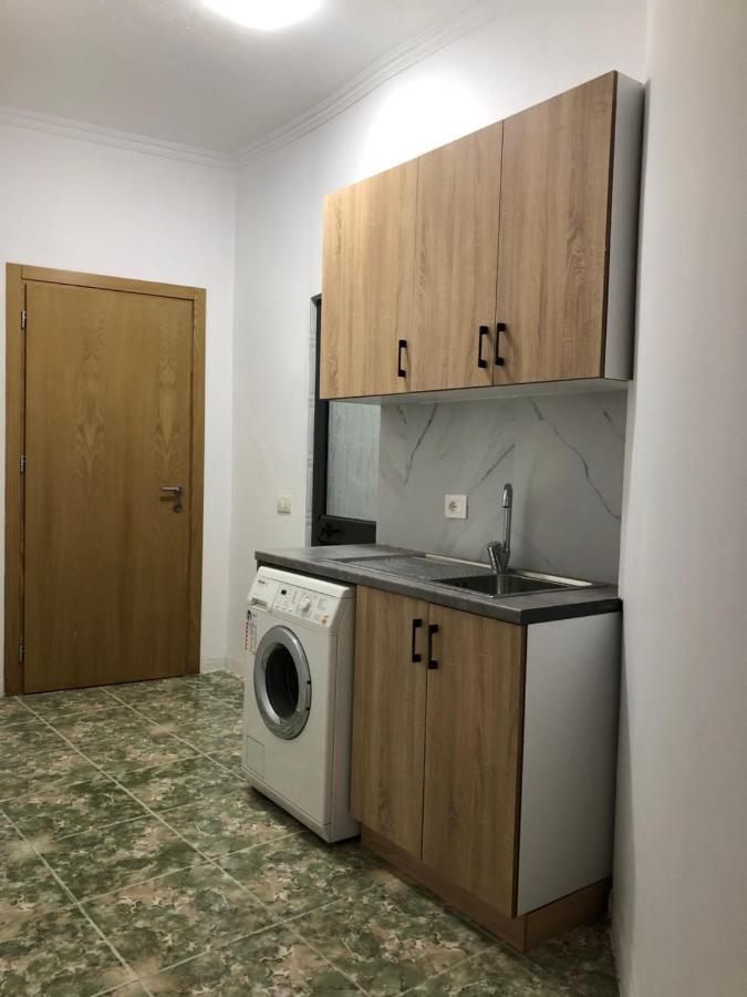 Holiday Apartment Tirana Bagian luar foto