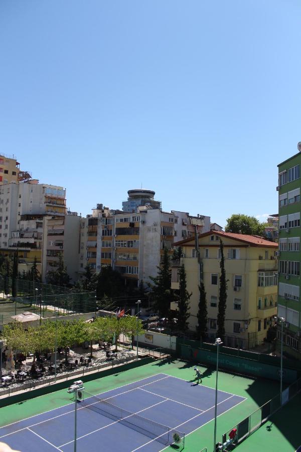 Holiday Apartment Tirana Bagian luar foto